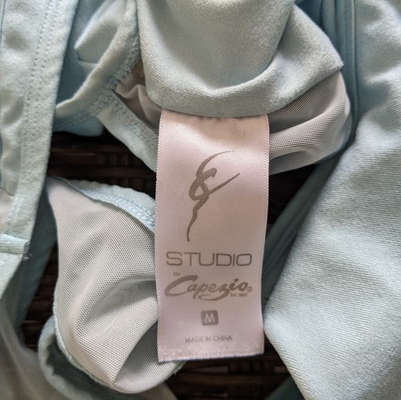 🔥 Athletic Yoga Tank Top - Picture 3 of 4